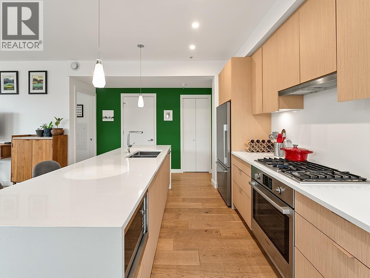 104 108 E 35th Avenue, Vancouver, British Columbia  V5W 1A6 - Photo 4 - R3175354