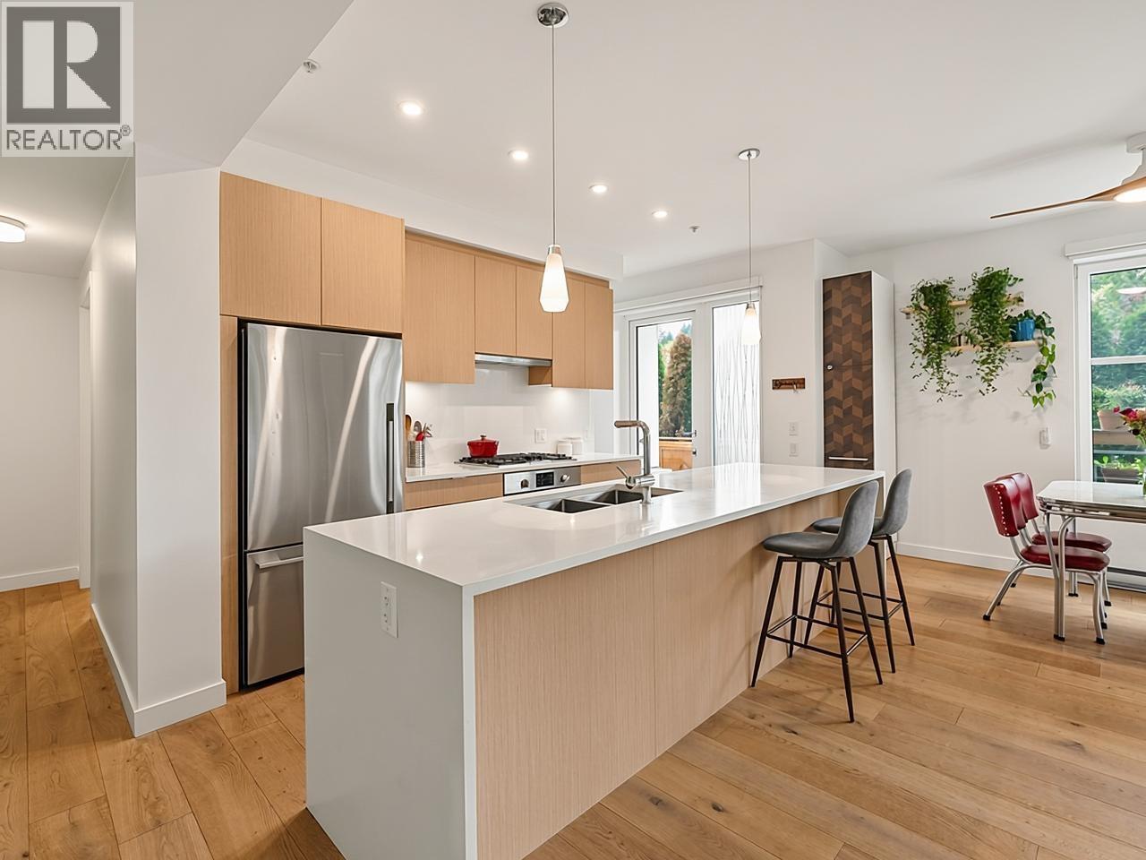 104 108 E 35th Avenue, Vancouver, British Columbia  V5W 1A6 - Photo 8 - R3175354