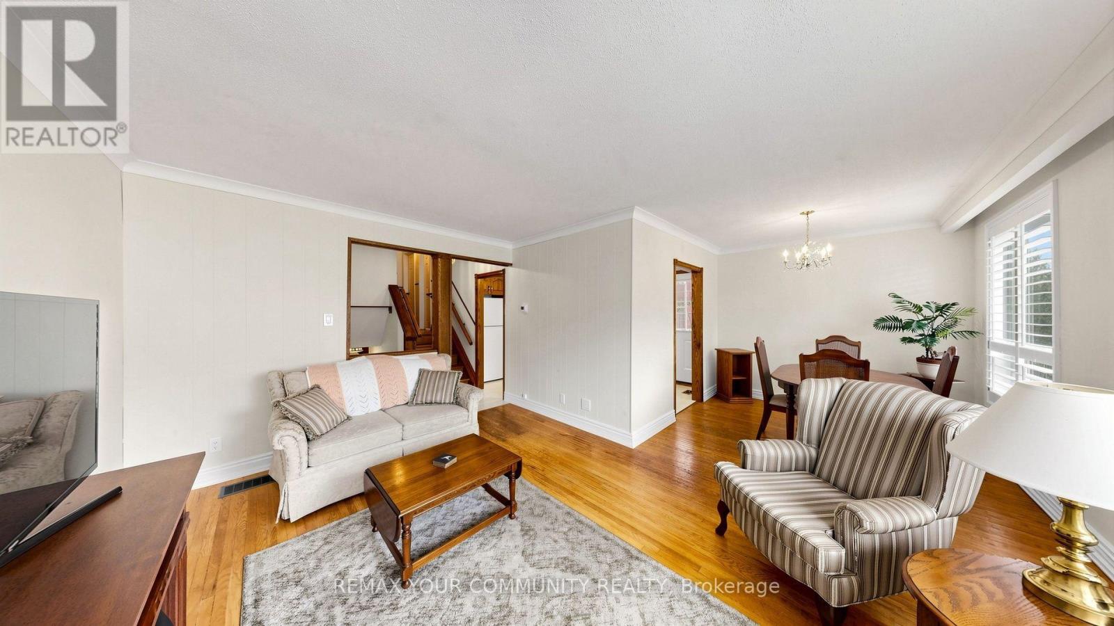 43 Seaton Drive, Aurora, Ontario  L4G 2K2 - Photo 9 - N14033716
