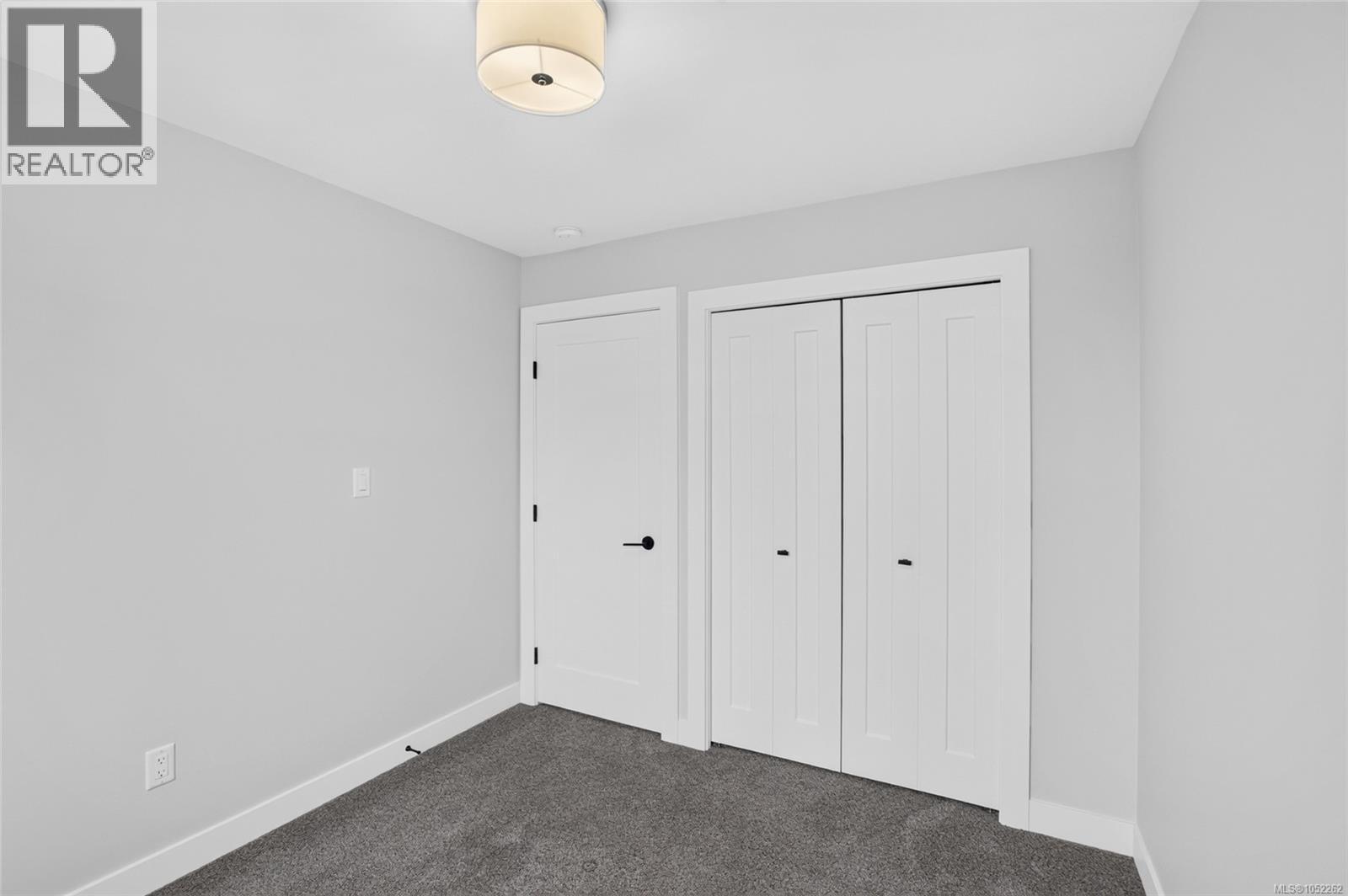 38 2310 Guthrie Rd