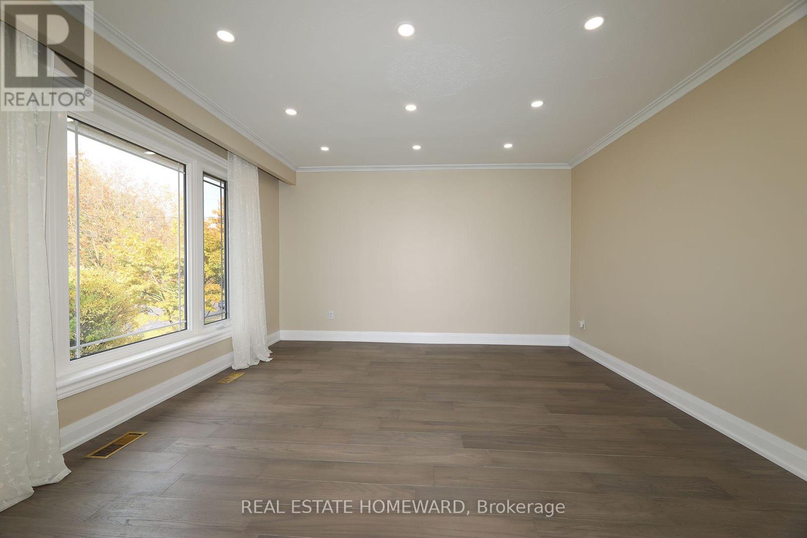 Upper - 36 Kim Court, Toronto, Ontario  M1K 3R6 - Photo 20 - E14033784