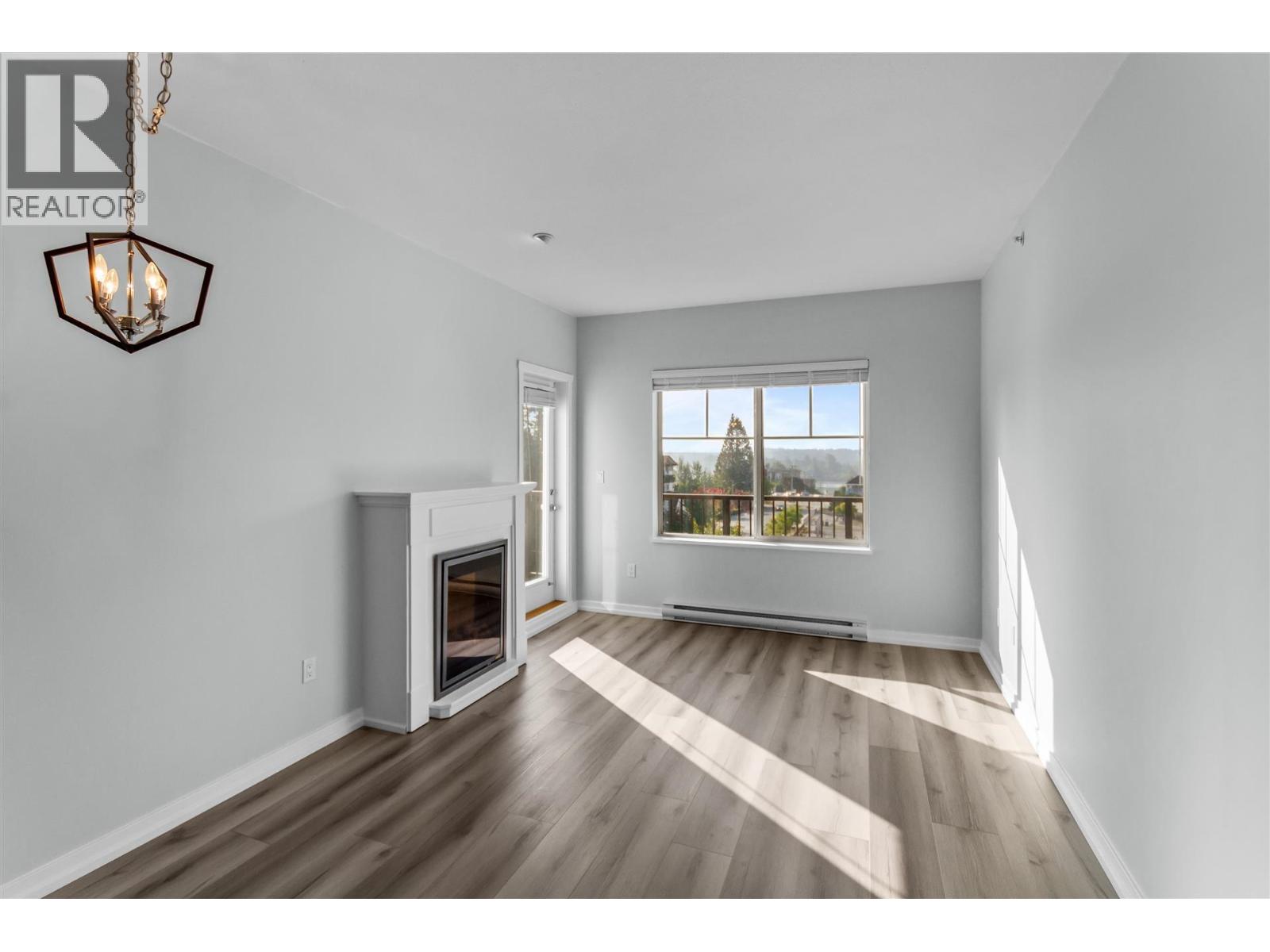 406 22290 North Avenue, Maple Ridge, British Columbia  V2X 8Z8 - Photo 11 - R3174623