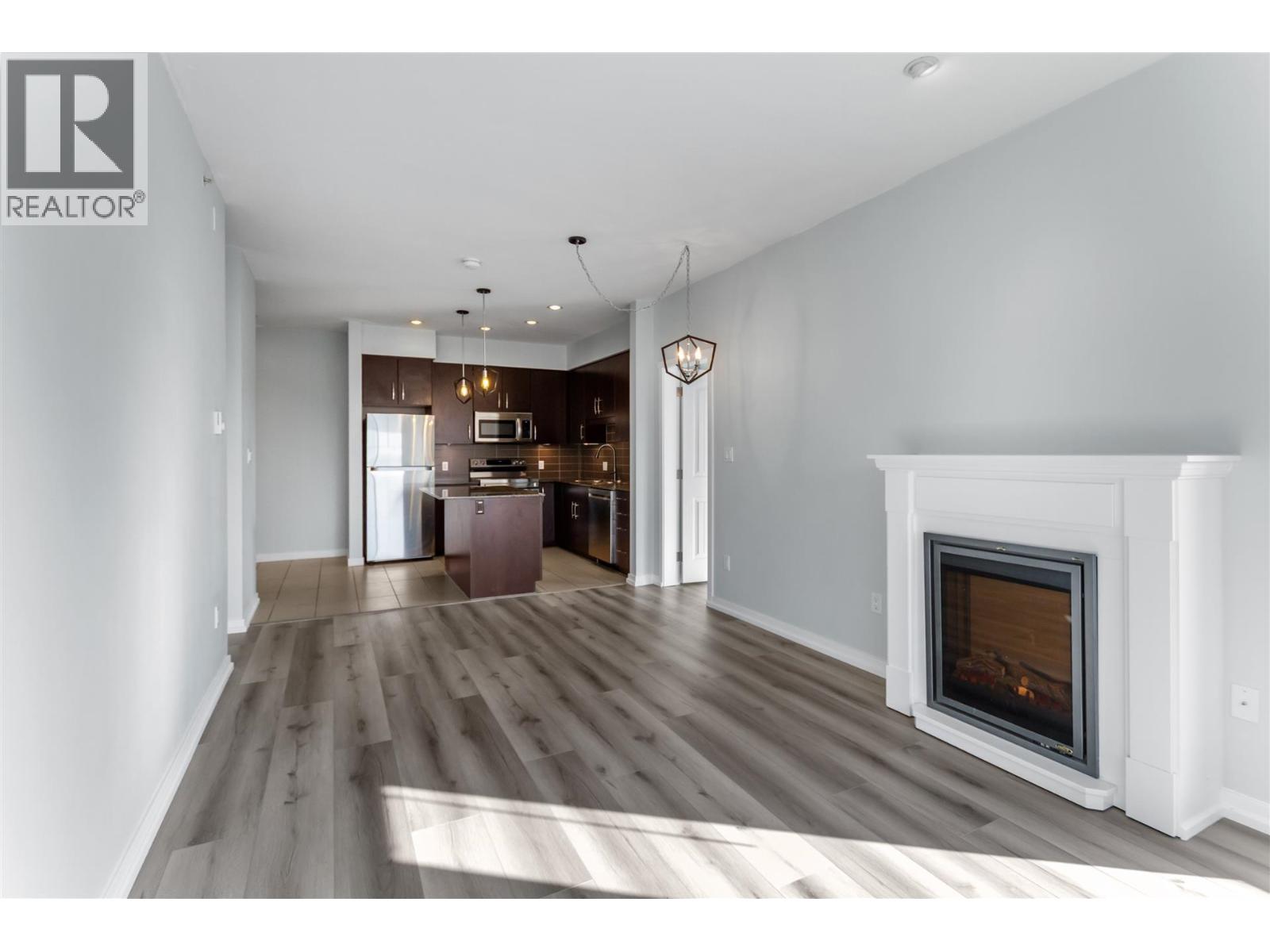 406 22290 North Avenue, Maple Ridge, British Columbia  V2X 8Z8 - Photo 14 - R3174623