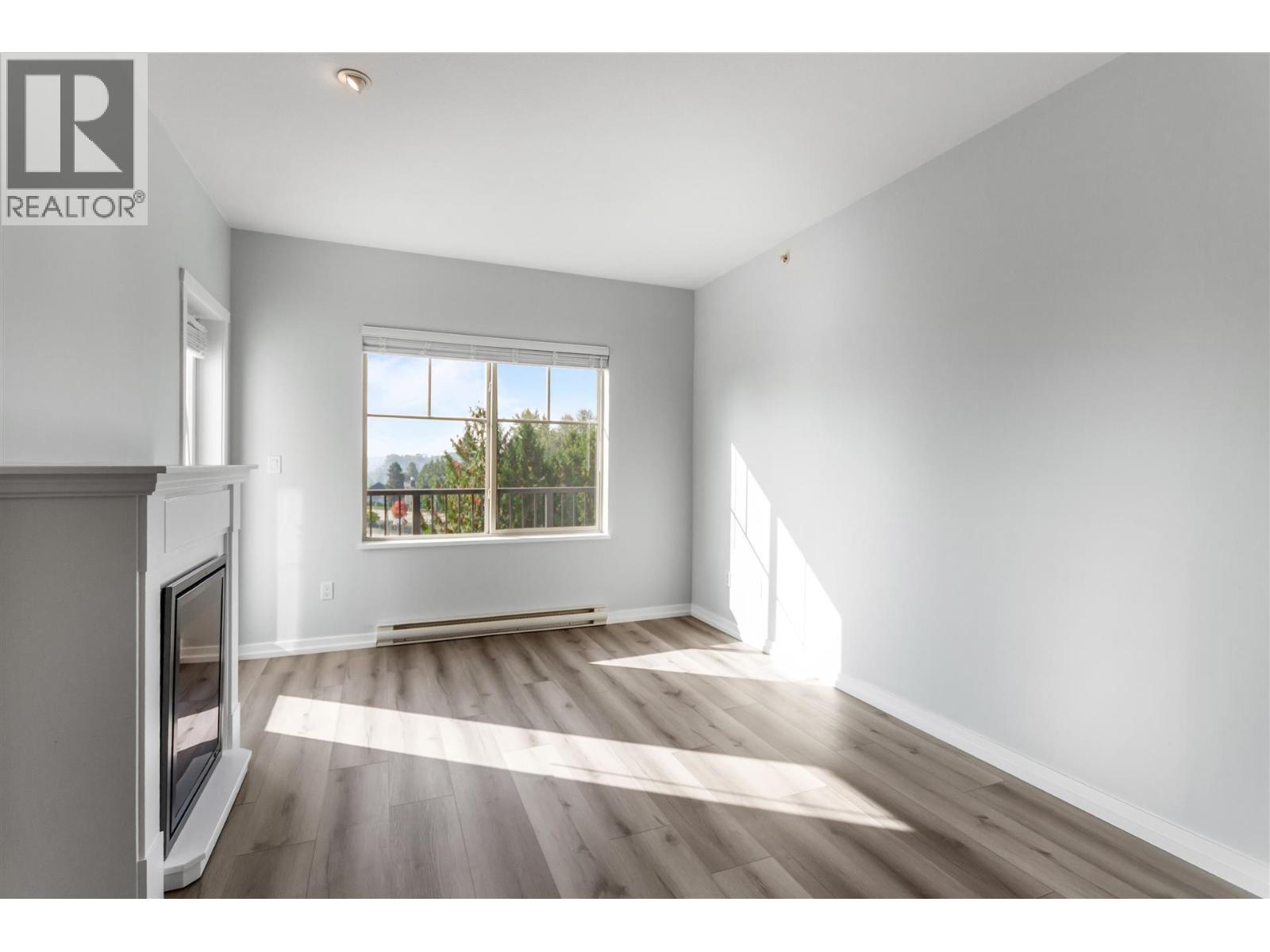 406 22290 North Avenue, Maple Ridge, British Columbia  V2X 8Z8 - Photo 12 - R3174623
