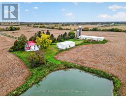 5523 CLAYTON ROAD, Ottawa, Ontario