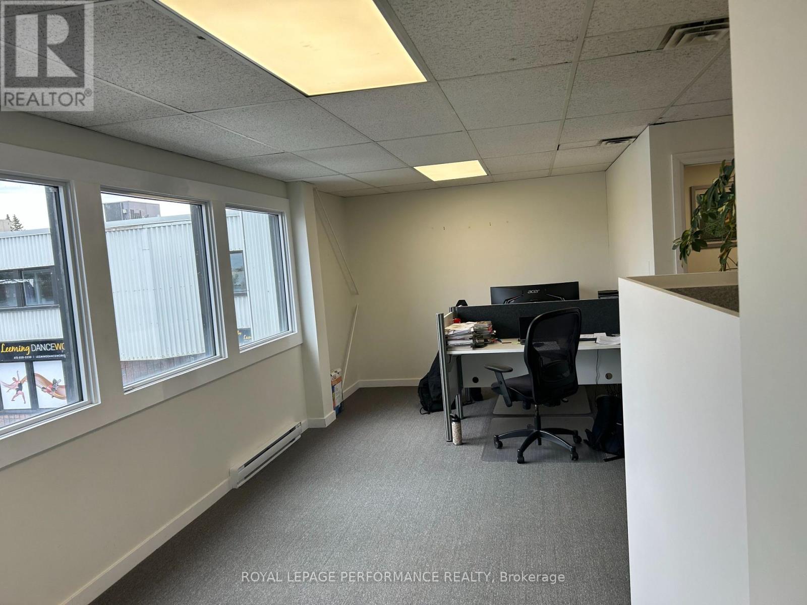 13 - 1420 Youville Drive, Ottawa, Ontario  K1C 7B3 - Photo 2 - X14033754