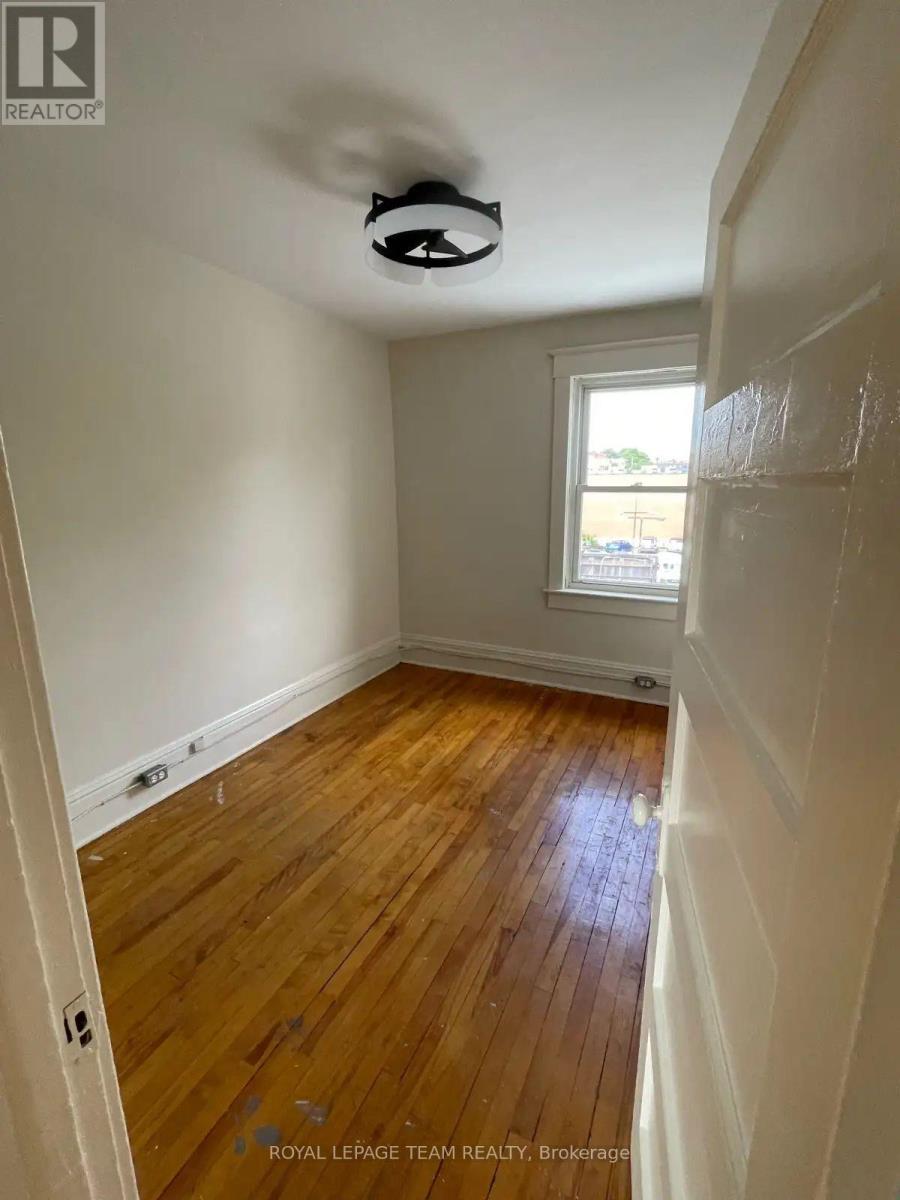 3 - 47 Cameron Street, Ottawa, Ontario  K1S 3X7 - Photo 6 - X14033794