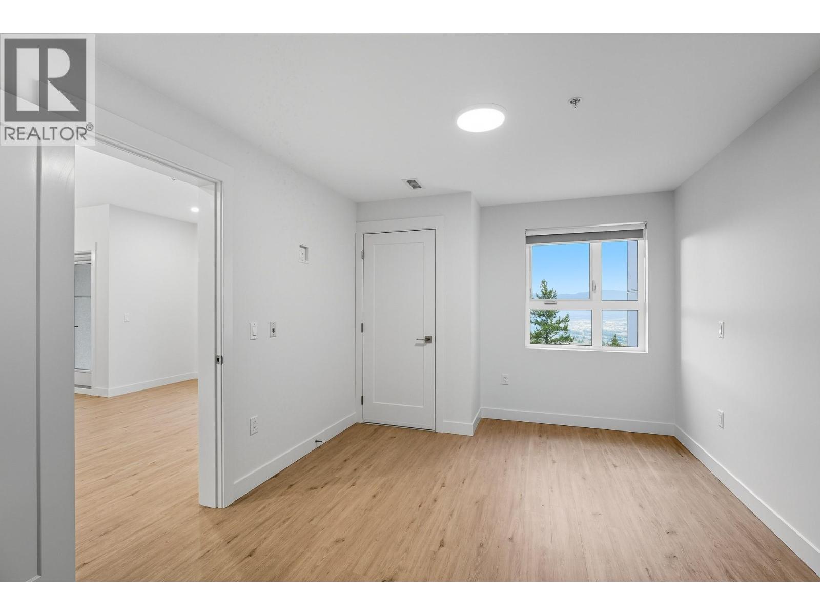 1844 Qu'Appelle Boulevard Unit# 204