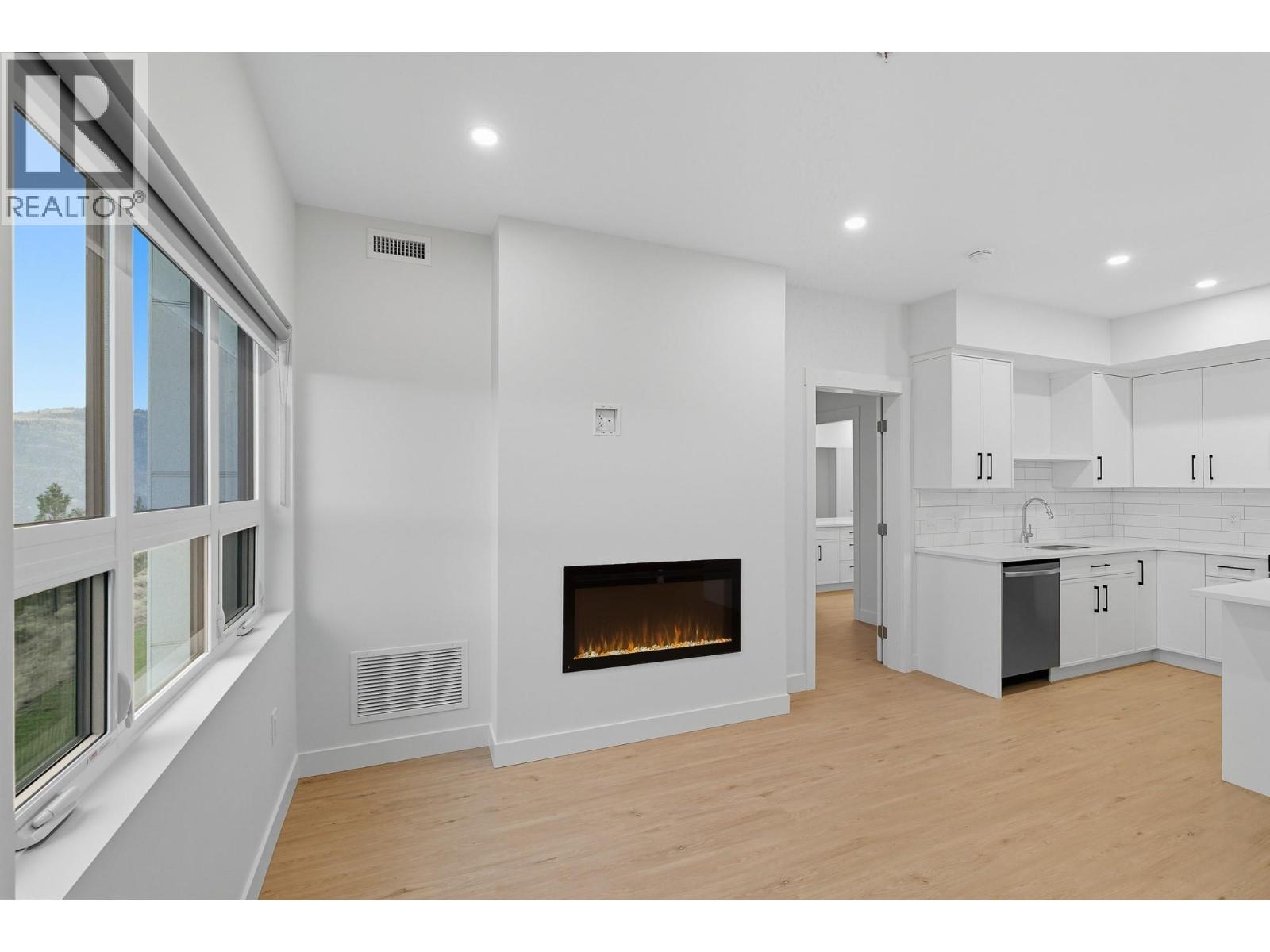 1844 Qu'Appelle Boulevard Unit# 204