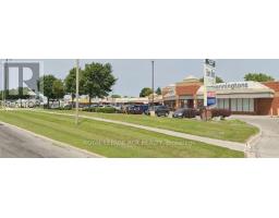 5A - 18025 YONGE STREET, Newmarket, Ontario