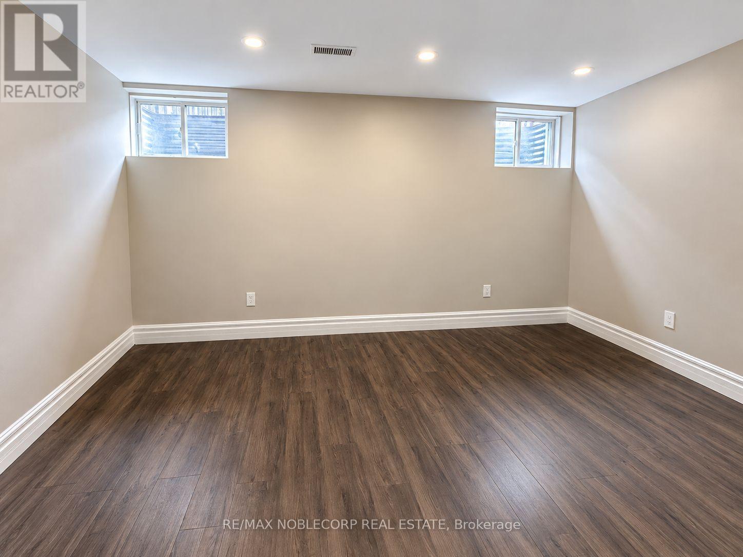 267 Dunsmore Lane, Barrie (Georgian Drive), Ontario  L4M 7A7 - Photo 19 - S14033788