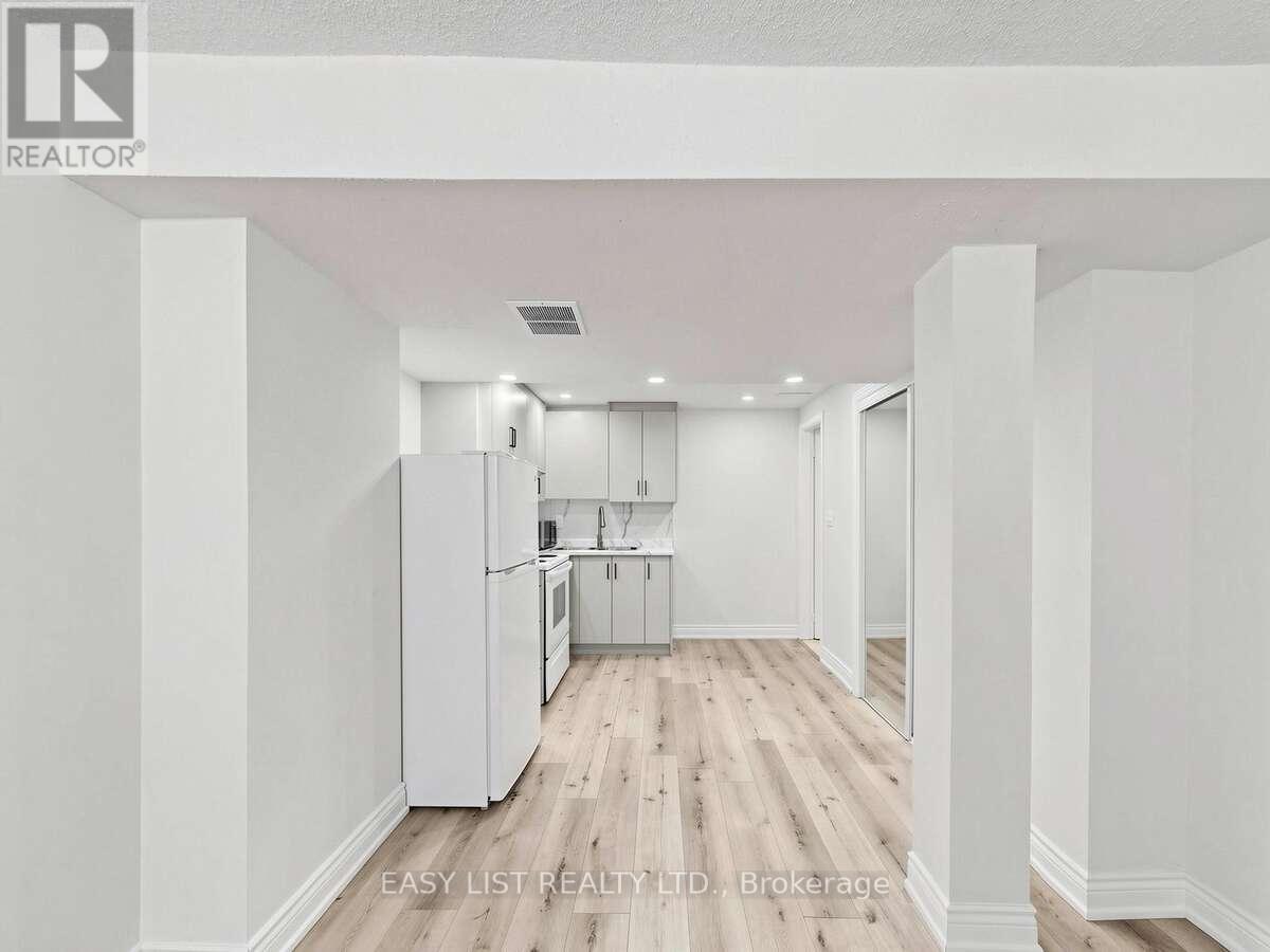 16 Mount Fuji Crescent, Brampton, Ontario  L6R 2L3 - Photo 35 - W14033720