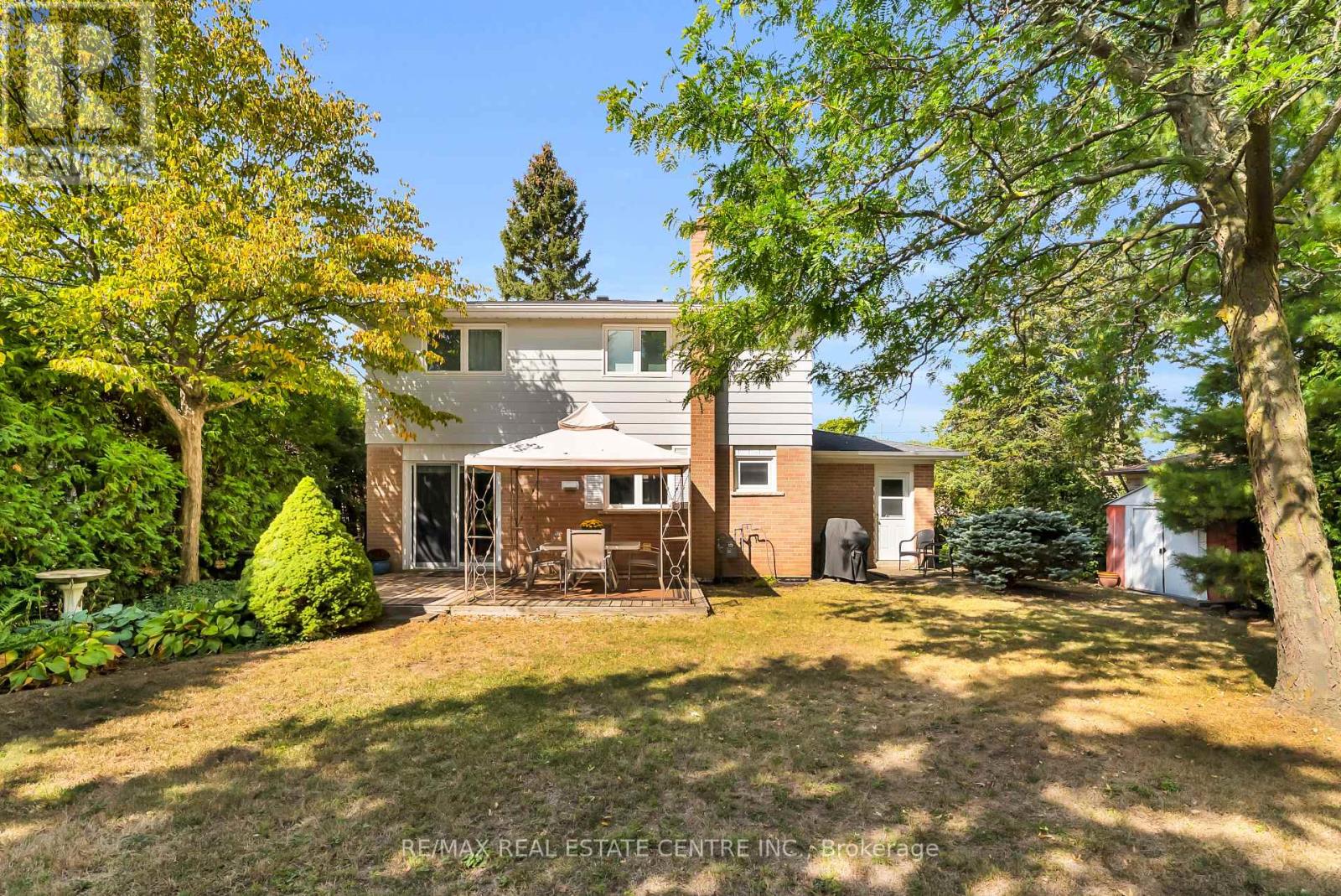 11 Dawson Crescent, Halton Hills, Ontario  L7G 1H3 - Photo 50 - W14033744