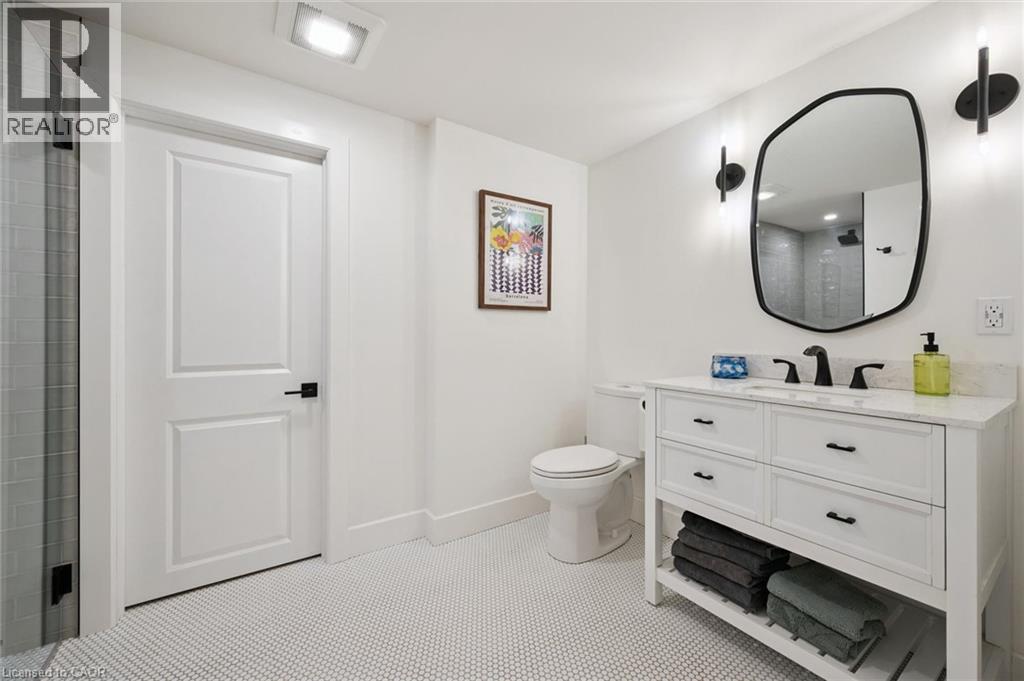 38 Yule Place, Kitchener, Ontario  N2B 2J8 - Photo 33 - 40871164