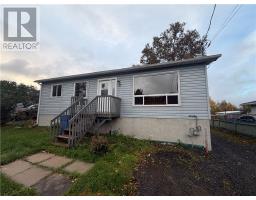 27 SPRUCE Street, Temagami, Ontario