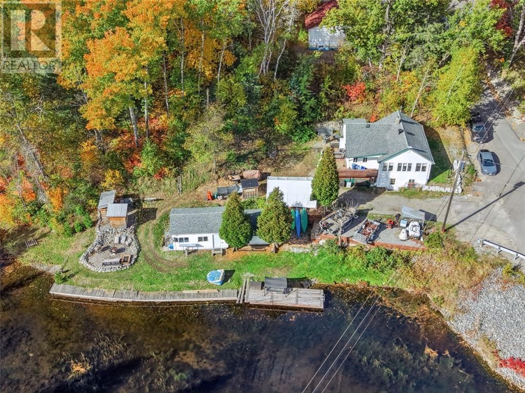 79 Bowlands Bay, Garson, Ontario  P0M 2Y0 - Photo 1 - 2130889