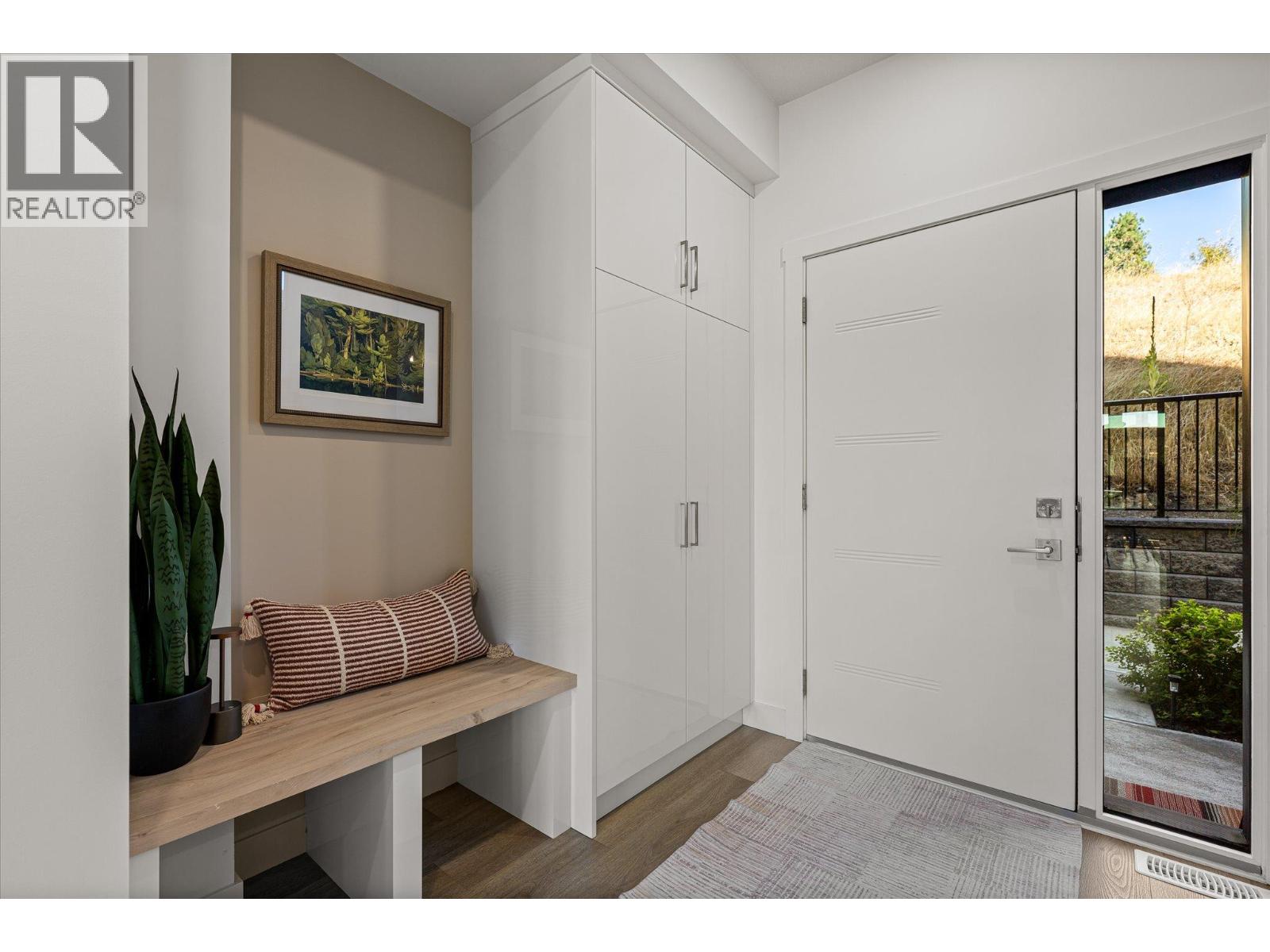 2735 SHANNON LAKE Road Unit# 303