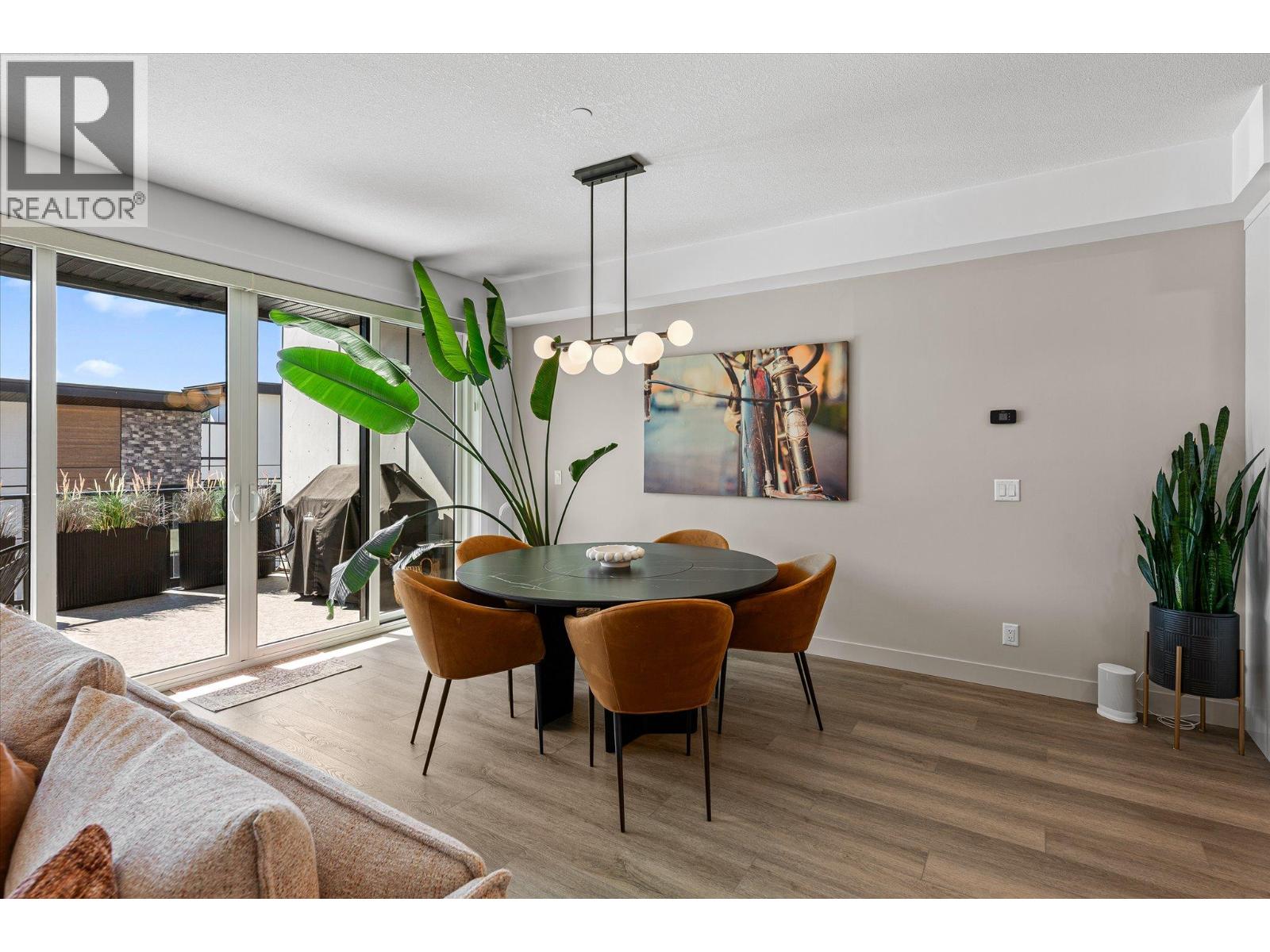 2735 SHANNON LAKE Road Unit# 303