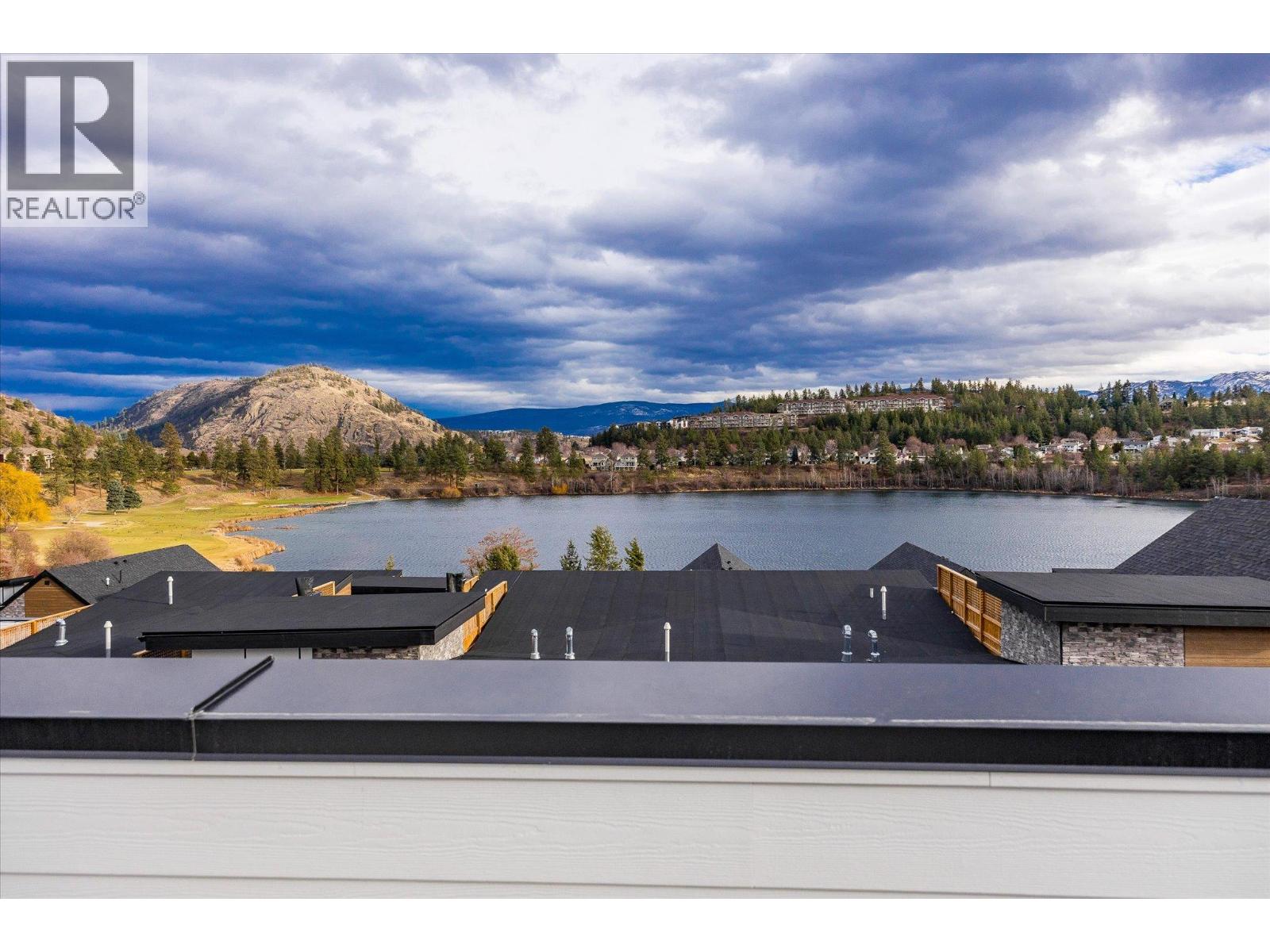 2735 SHANNON LAKE Road Unit# 303