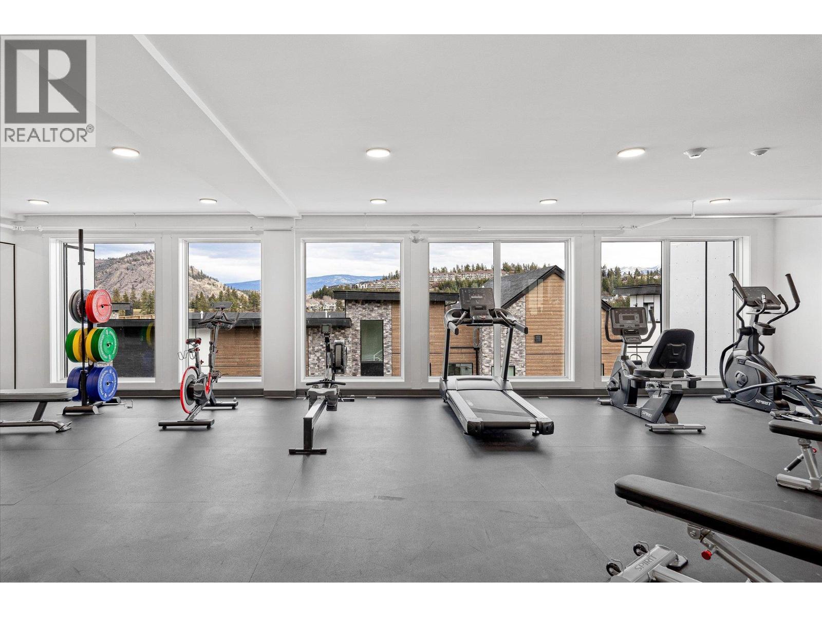 2735 SHANNON LAKE Road Unit# 303
