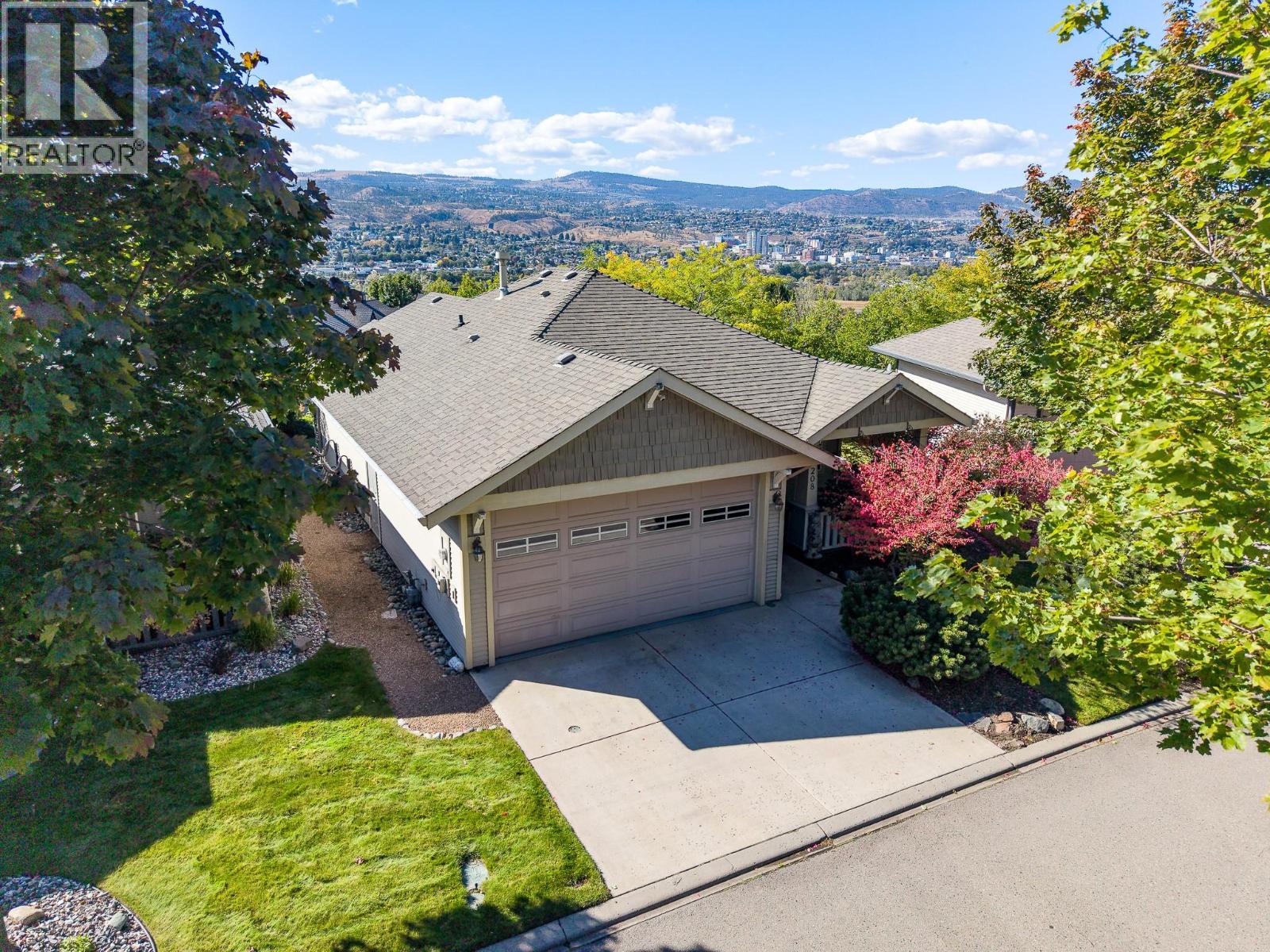 208 Sagewood Drive, Kamloops, British Columbia  V2H 1R1 - Photo 2 - 10403416