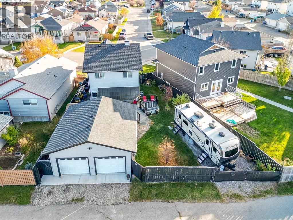 32 Sunrise Close SE