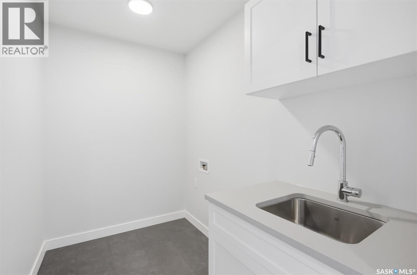 4920 Padwick Road, Regina, Saskatchewan  S4W 0V5 - Photo 45 - SK051107