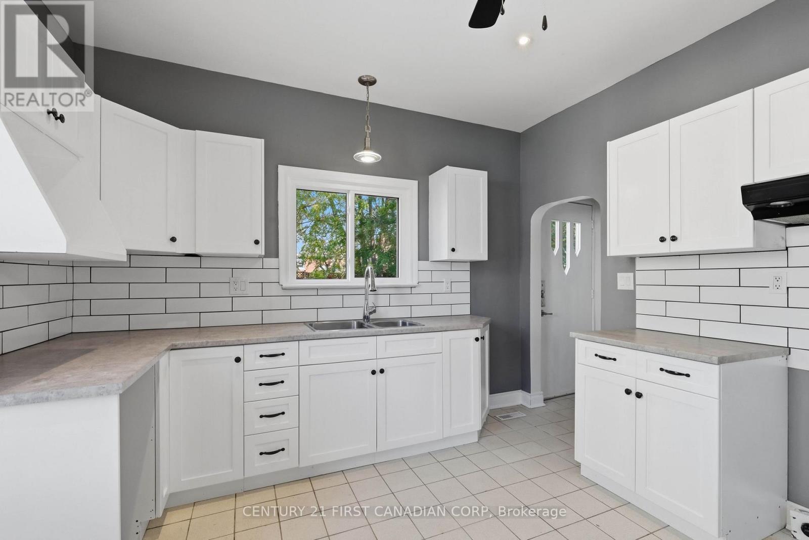 160 Egerton Street, London East, Ontario  N5Z 2G4 - Photo 23 - X14033910