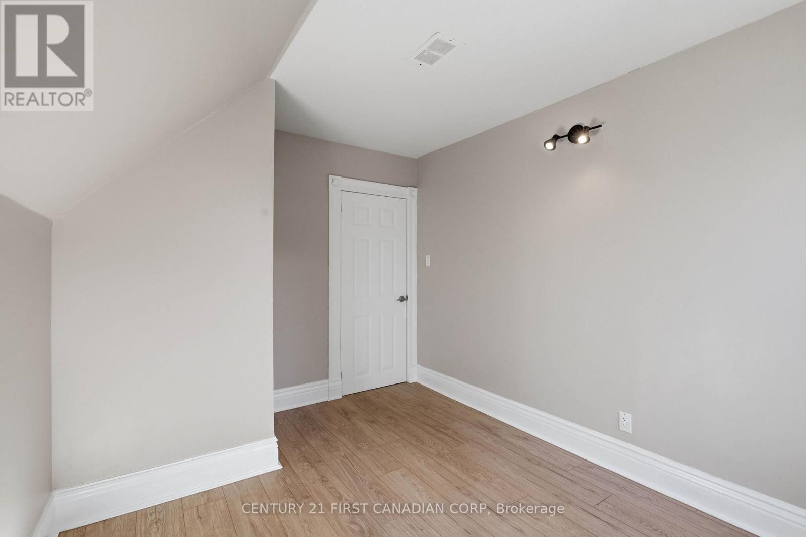 160 Egerton Street, London East, Ontario  N5Z 2G4 - Photo 38 - X14033910