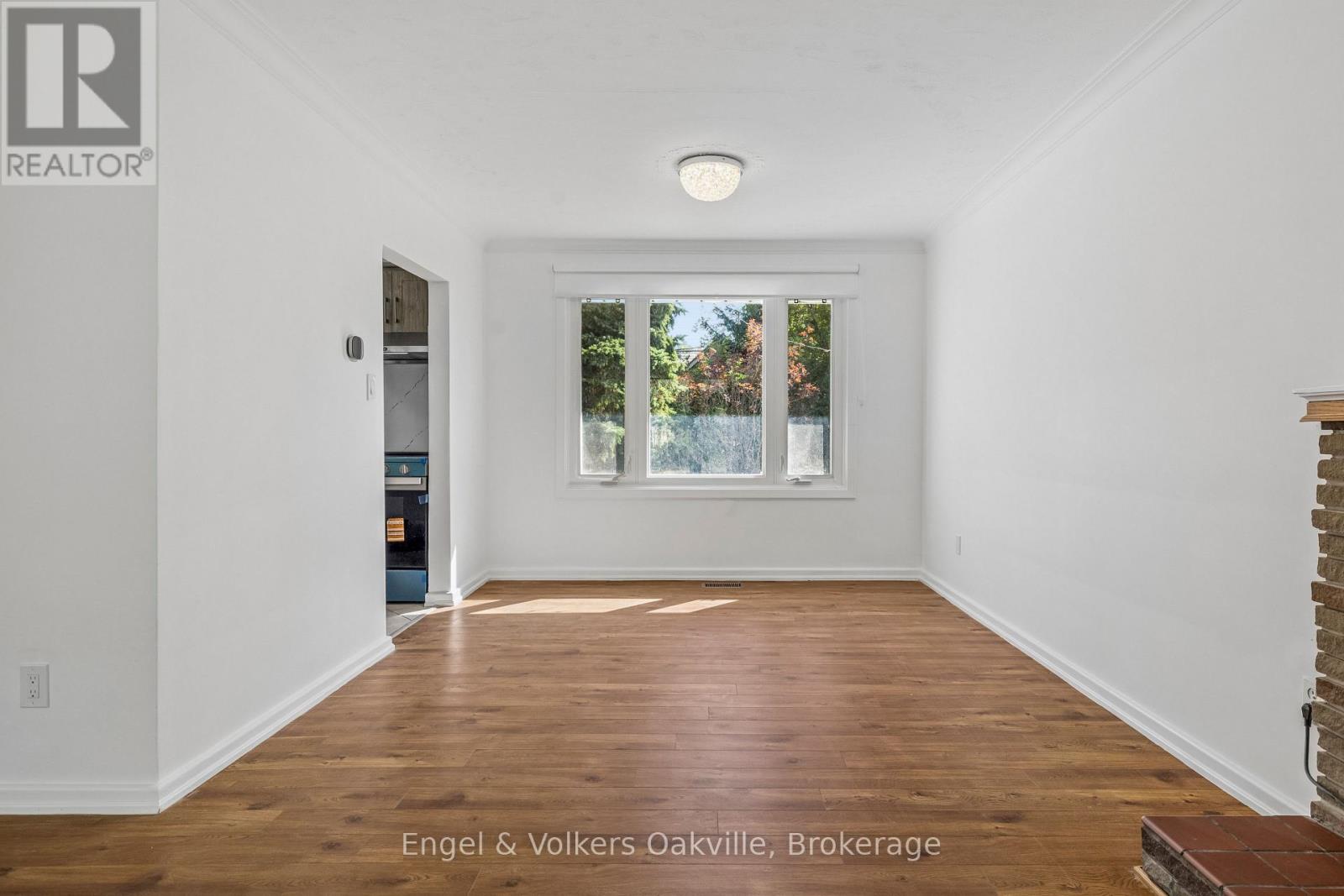 86 Selgrove Crescent, Oakville, Ontario  L6L 1L3 - Photo 16 - W14033874