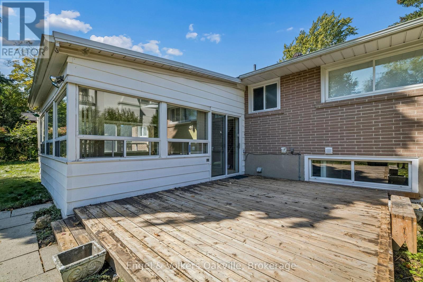 86 Selgrove Crescent, Oakville, Ontario  L6L 1L3 - Photo 43 - W14033874