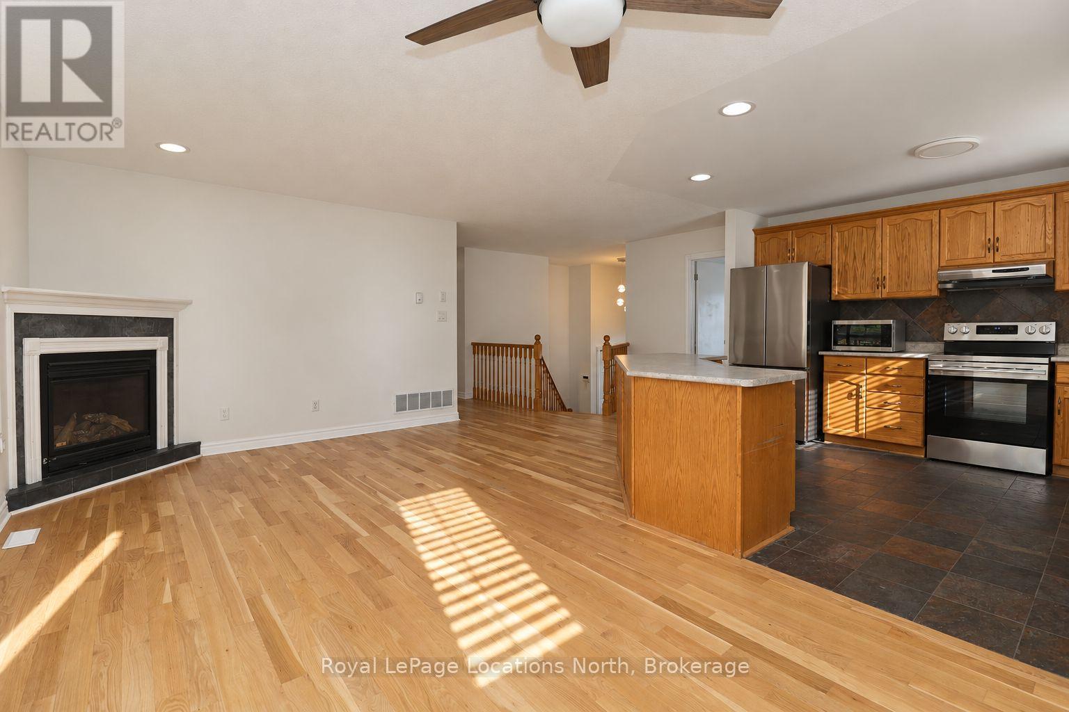 16 Donato Way, Wasaga Beach, Ontario  L1P 0G1 - Photo 17 - S14033856