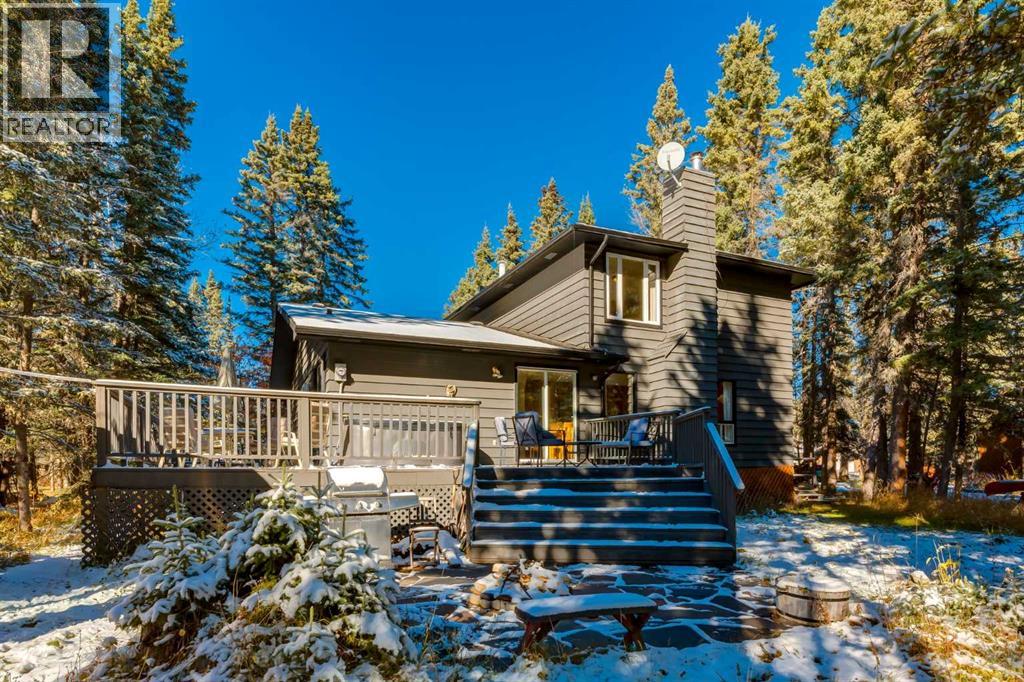 9 Redwood Meadows Close
