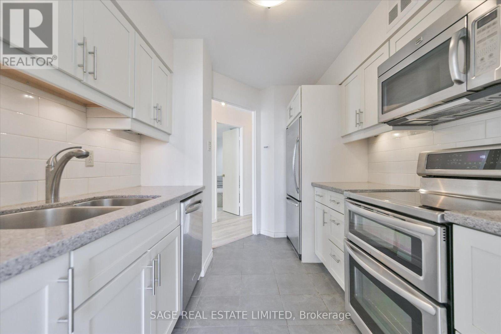 1004 - 25 Maitland Street, Toronto, Ontario  M4Y 2W1 - Photo 14 - C14033824