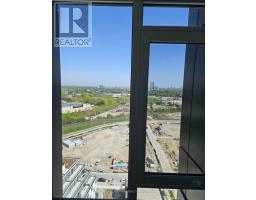 2004 - 5 QUARRINGTON LANE, Toronto, Ontario