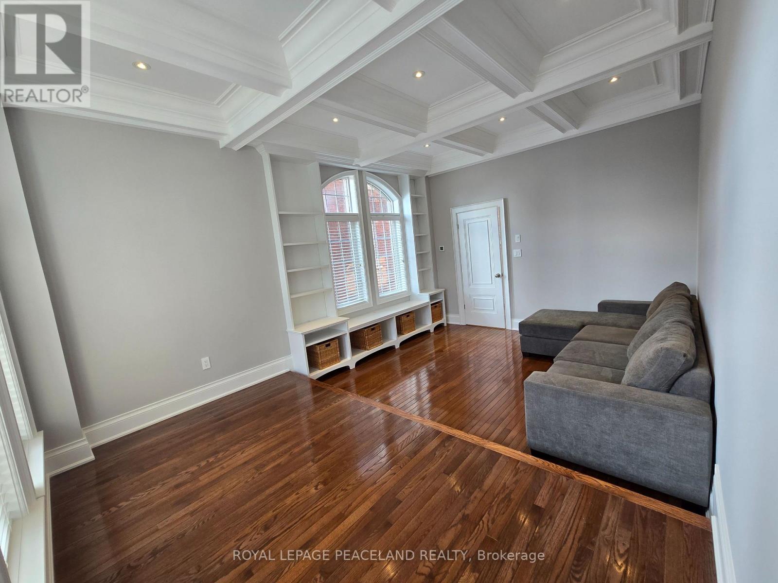 Mainhse - 322 Clinton Street, Toronto, Ontario M6G 2Y8 - Photo 3 - C14033892
