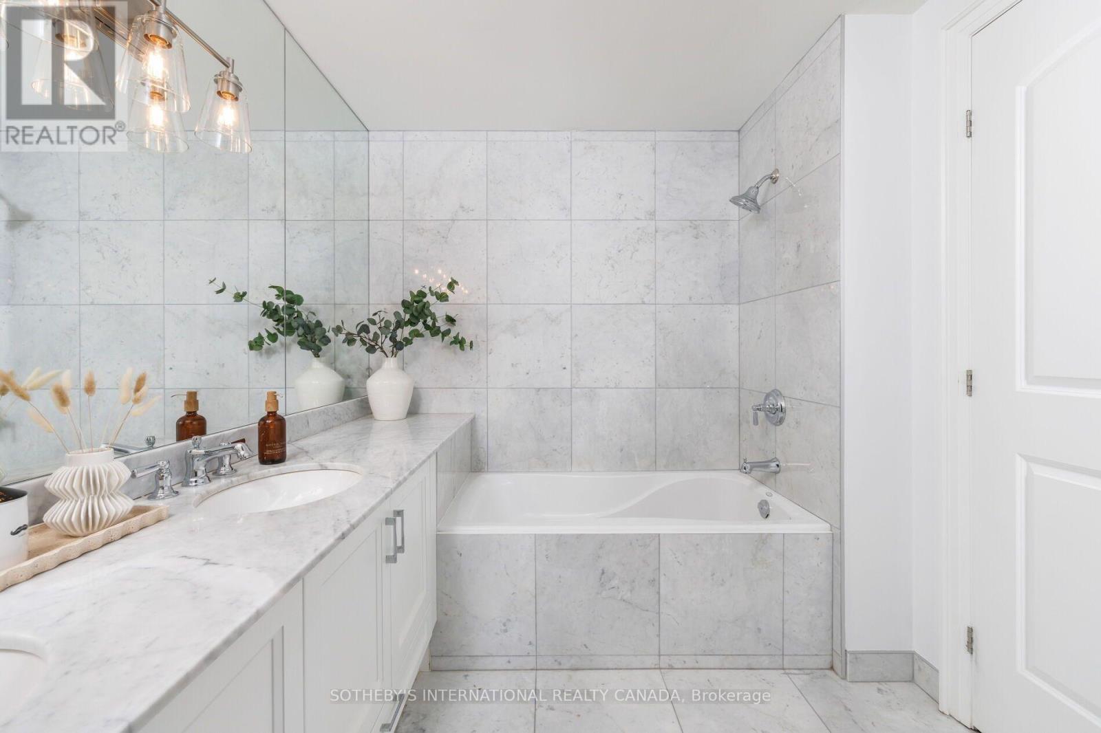 1004 - 1 Bedford Road, Toronto, Ontario  M5R 2J7 - Photo 24 - C14033932