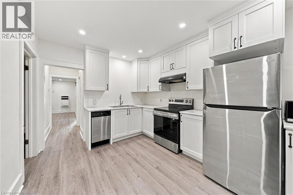 46 Grand River Street N, Paris, Ontario  N3L 2M2 - Photo 9 - 40868326