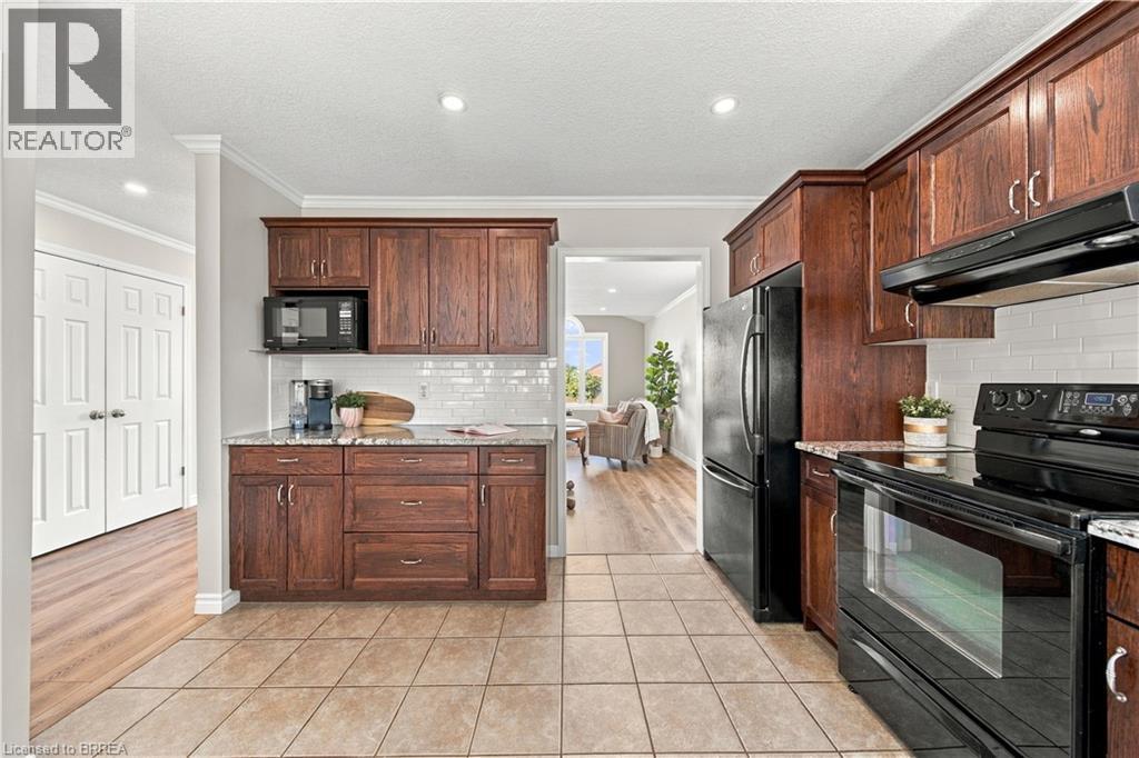 4 Macpherson Drive, Brant County, Ontario  N3L 4B5 - Photo 10 - 40868633