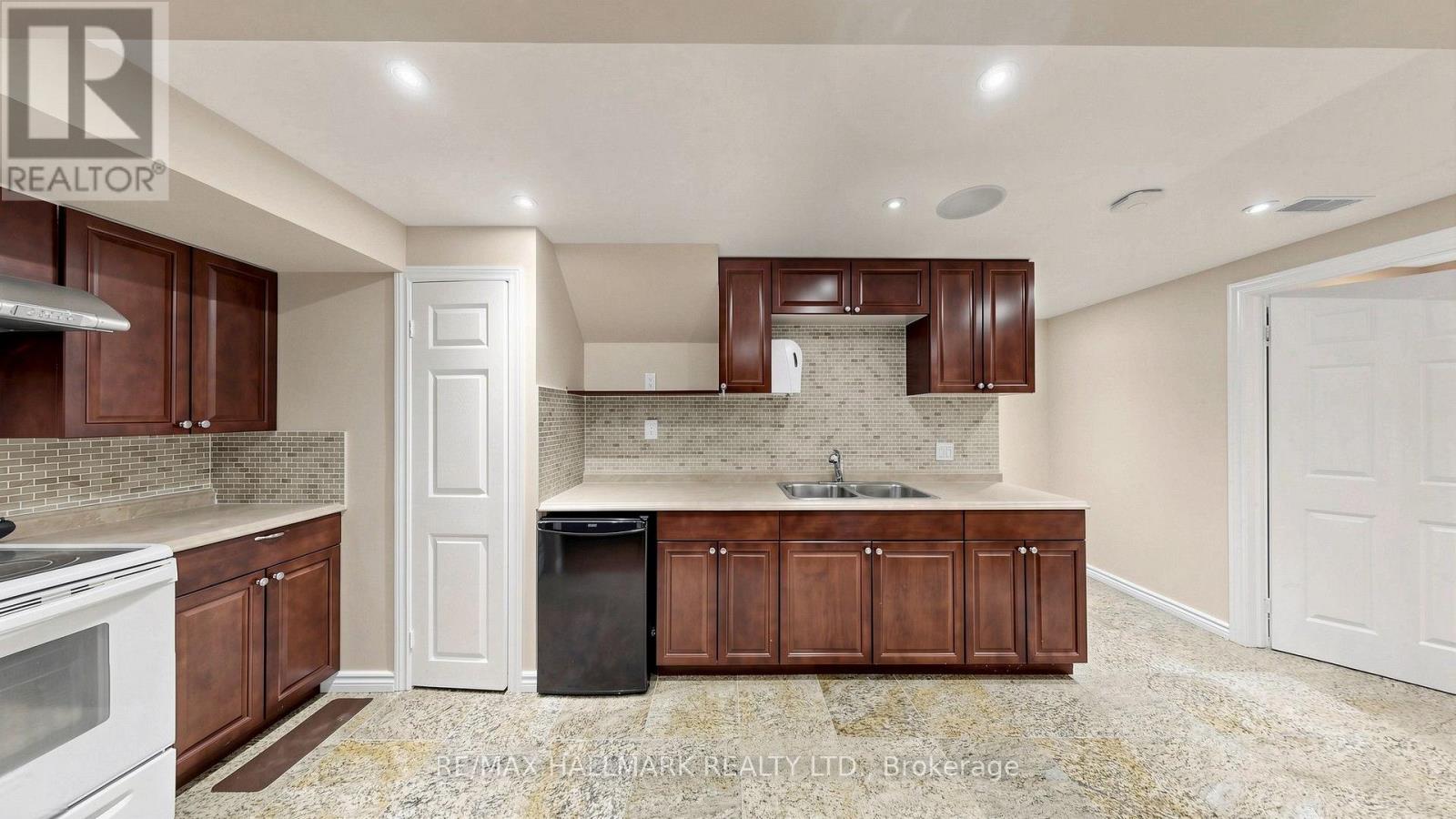 336 St Joan Of Arc Avenue, Vaughan, Ontario  L6A 3N1 - Photo 31 - N14033826