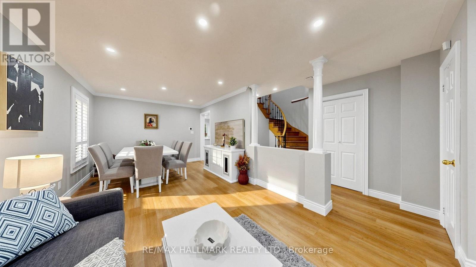 336 St Joan Of Arc Avenue, Vaughan, Ontario  L6A 3N1 - Photo 5 - N14033826