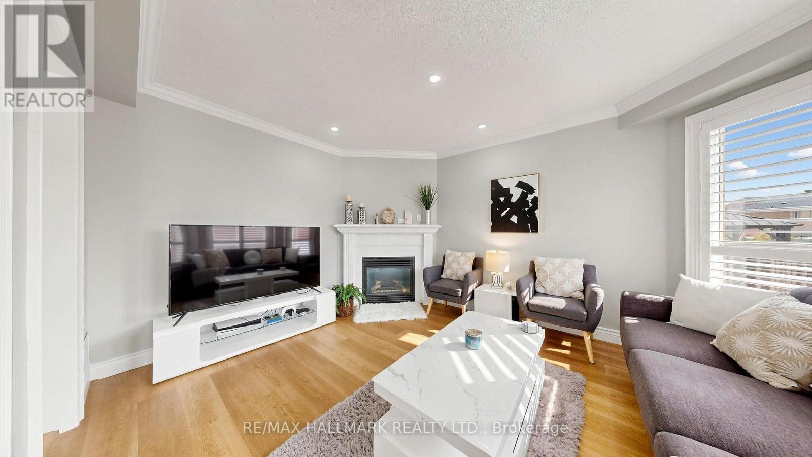336 St Joan Of Arc Avenue, Vaughan, Ontario  L6A 3N1 - Photo 7 - N14033826