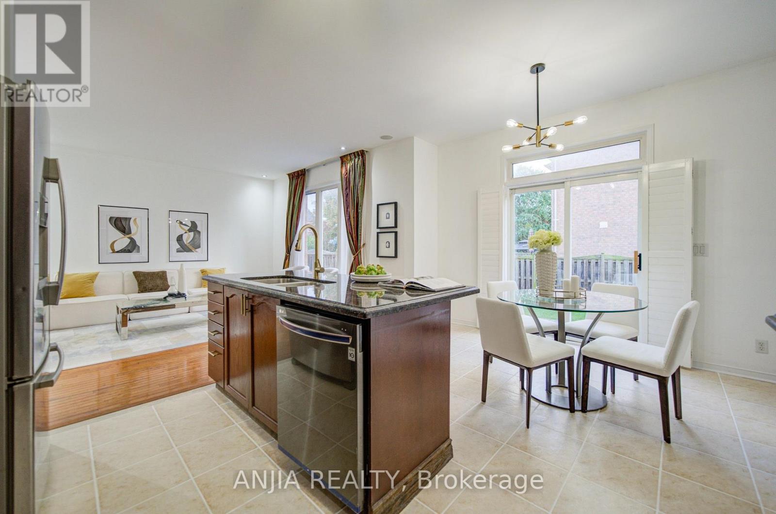 173 Russell Jarvis Drive, Markham, Ontario  L3S 4L3 - Photo 14 - N14033876