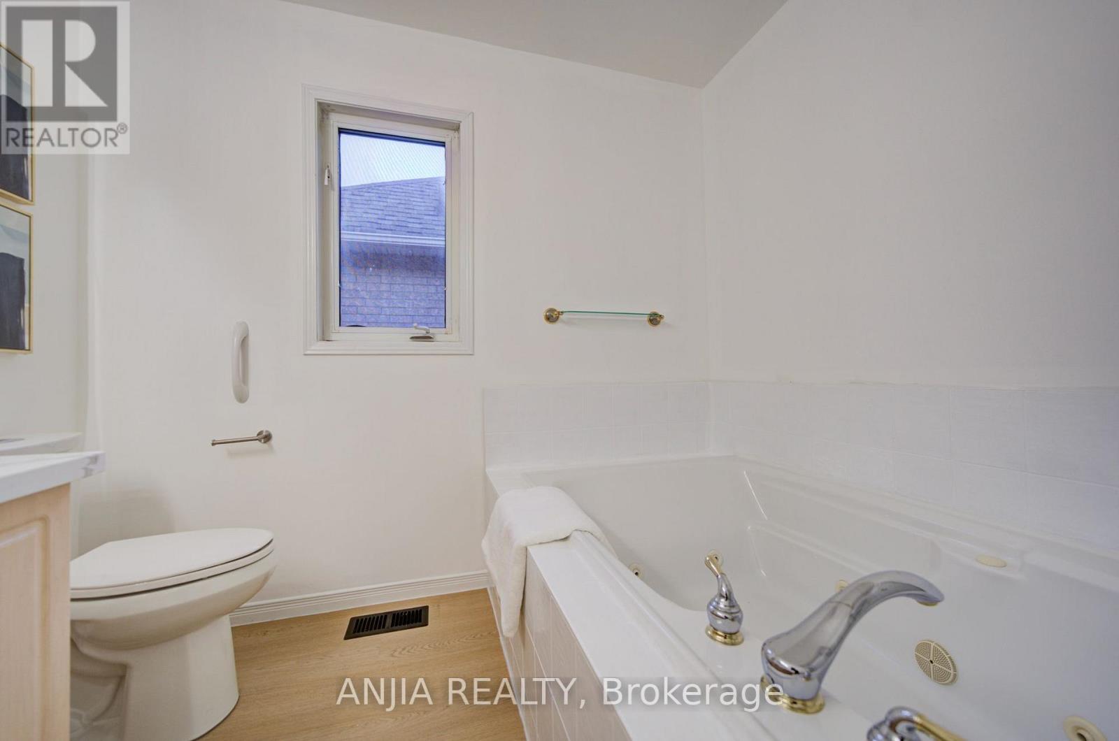 173 Russell Jarvis Drive, Markham, Ontario  L3S 4L3 - Photo 35 - N14033876