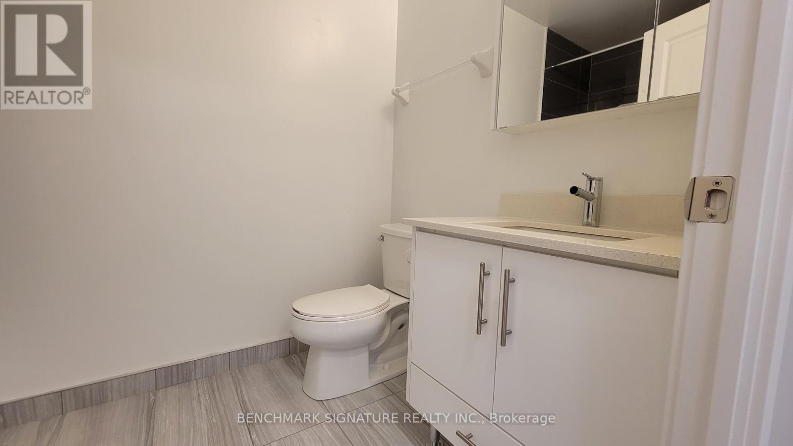 1607 - 85 Oneida Crescent, Richmond Hill, Ontario  L4B 0H4 - Photo 10 - N14033916