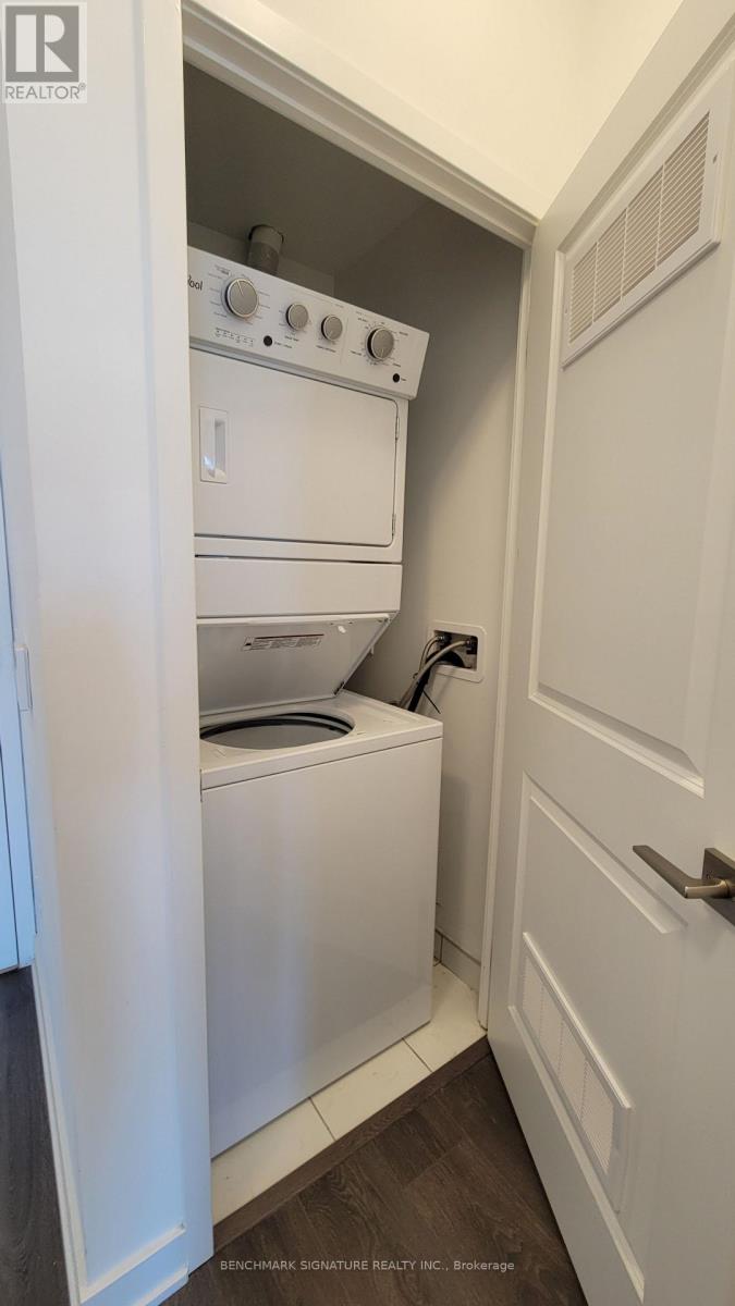 1607 - 85 Oneida Crescent, Richmond Hill, Ontario  L4B 0H4 - Photo 12 - N14033916