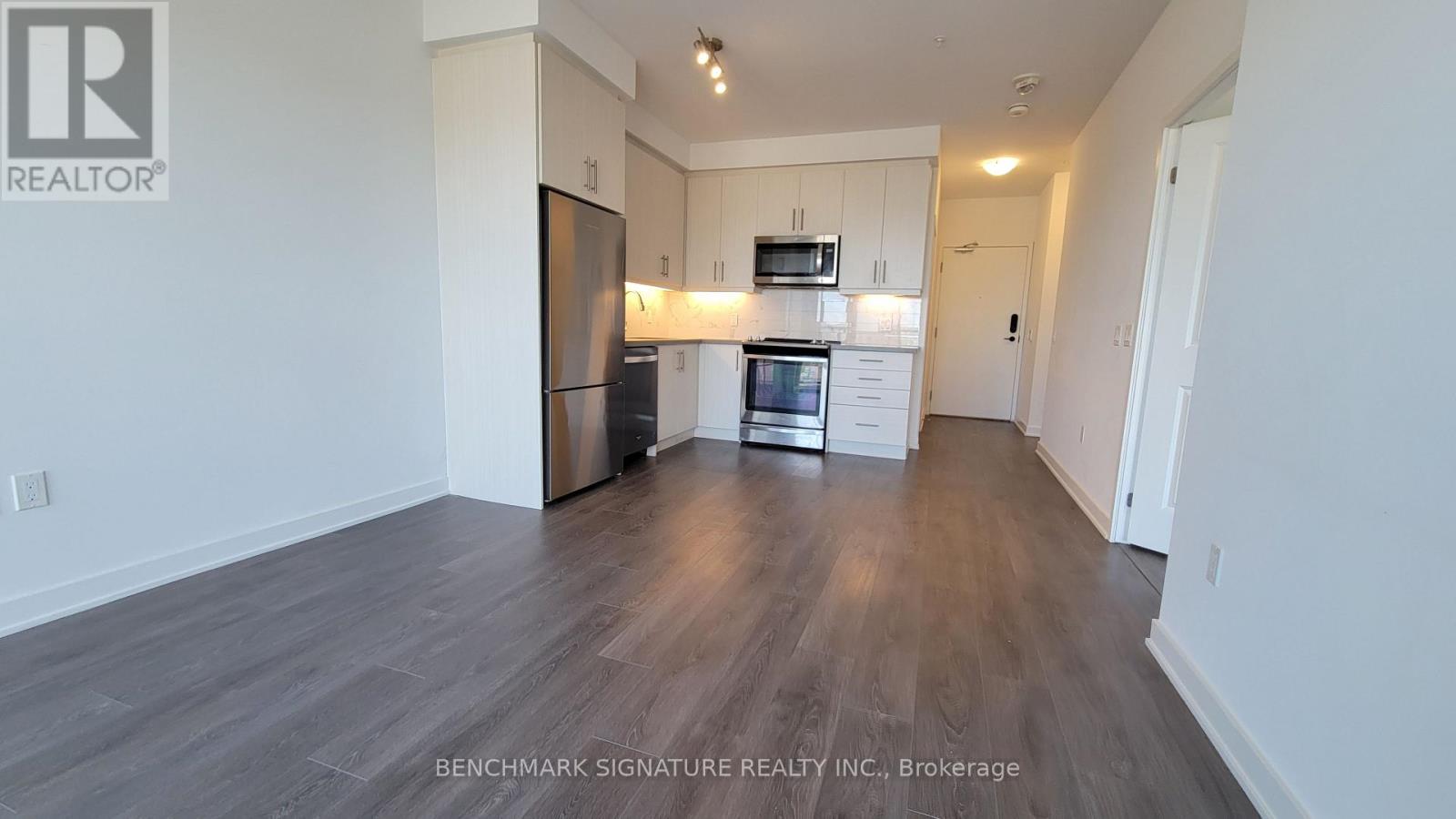 1607 - 85 Oneida Crescent, Richmond Hill, Ontario  L4B 0H4 - Photo 4 - N14033916