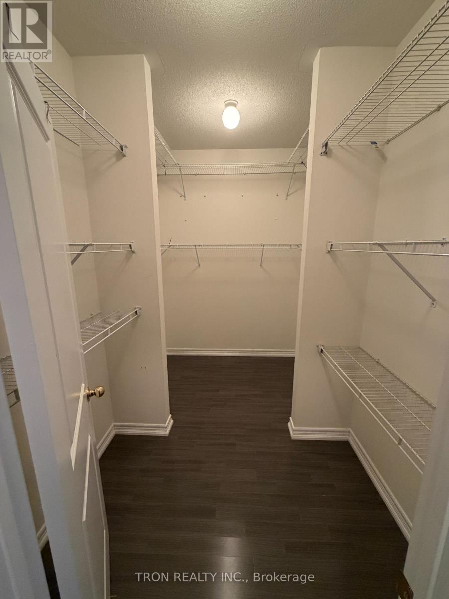 16 Dungannon Drive, Markham, Ontario  L6C 0K1 - Photo 17 - N14033920