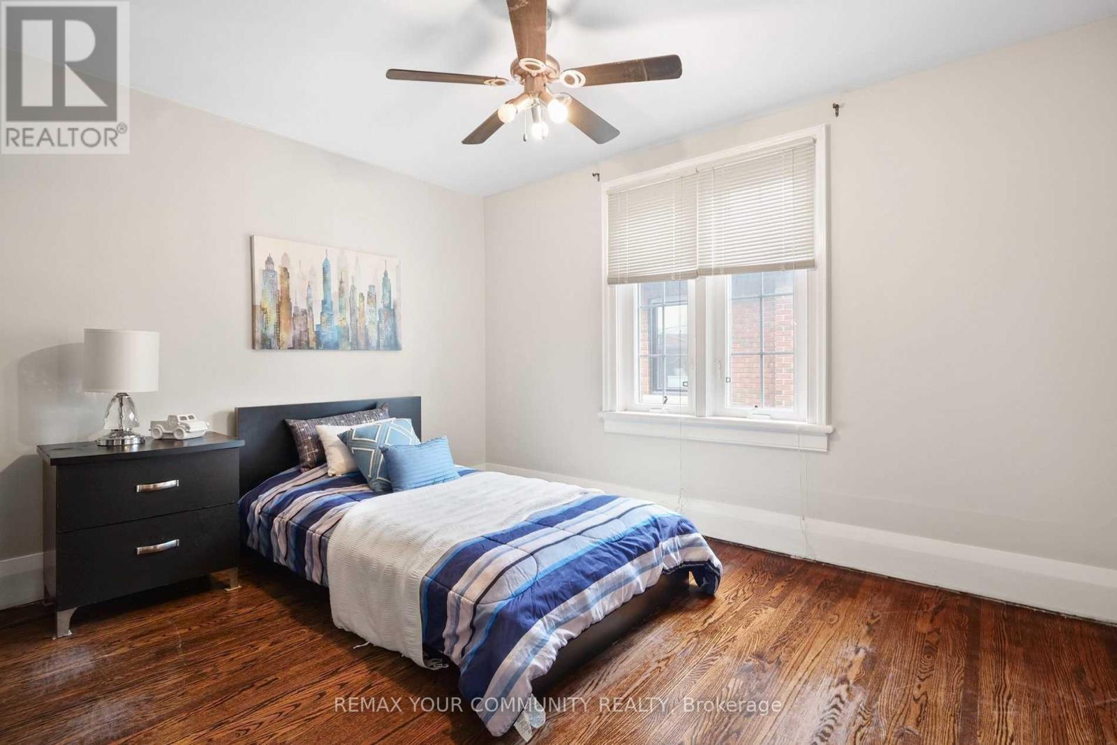 19 Mark Street, Aurora, Ontario  L4G 1W2 - Photo 10 - N14034032