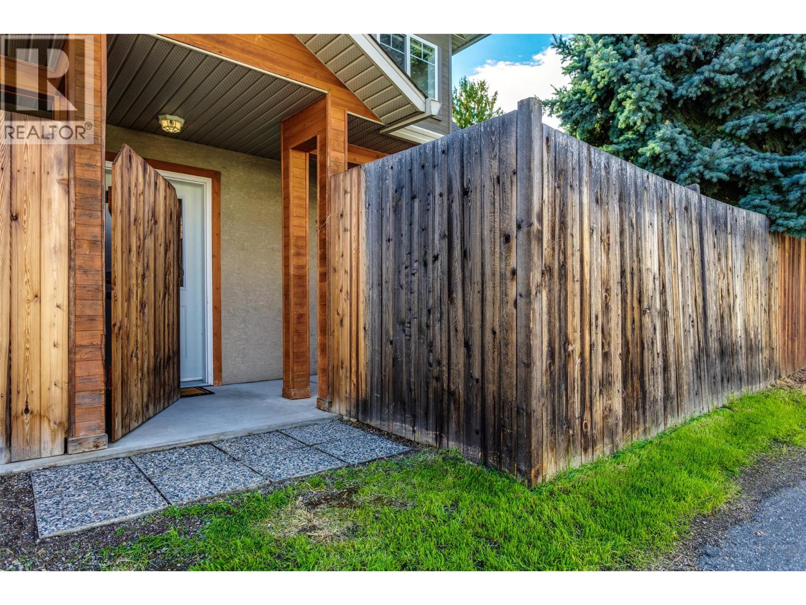 950 & 952 Stockwell Avenue, Kelowna, British Columbia  V1Y 6W2 - Photo 48 - 10403279